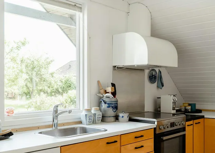A-frame House With In The Backyard * 欧德尔